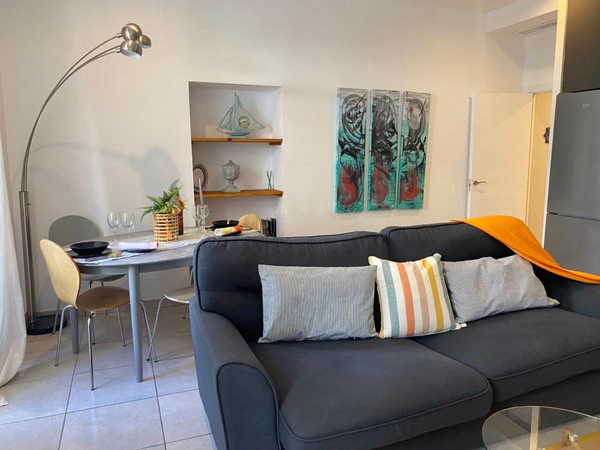 Апартаменты 2Br In The Zoko Contemporary And Convenient Гибралтар Экстерьер фото